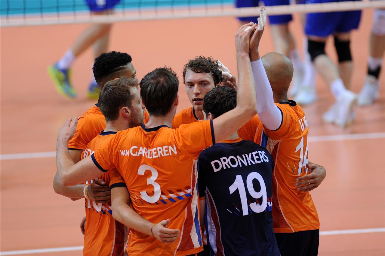 Lange Mannen spelen EK Volleybal in Nederland!